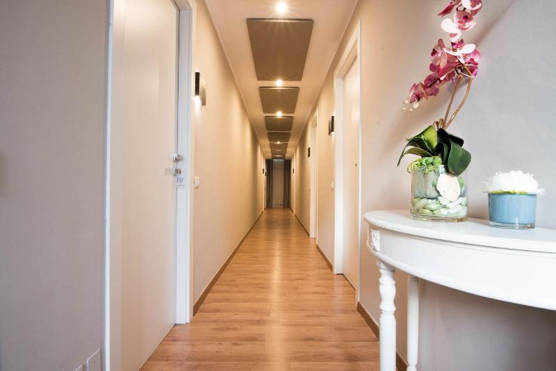 Hotel Mediterraneo Лидо-ди-Латина Экстерьер фото